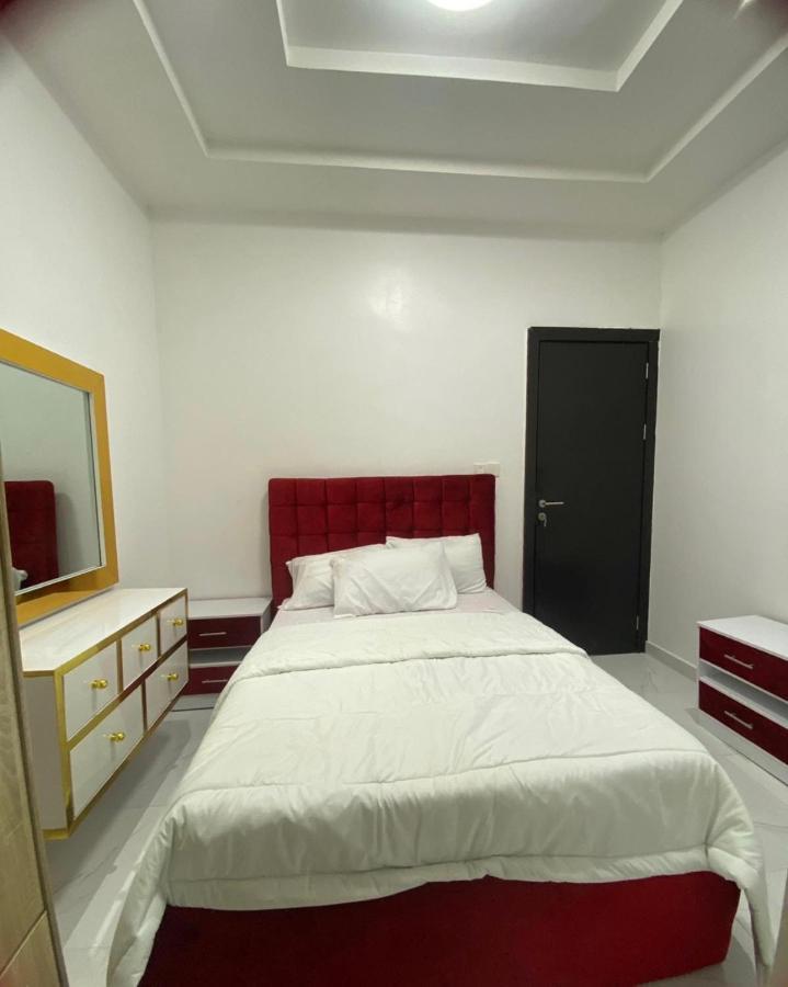 Urban Retreat Luxury Shortlet Apartment Lekki Ajah Lagos With Pool And Gym 외부 사진
